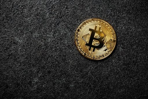 Bitcoin koers stijgt, maar beleggers blijven voorzichtig