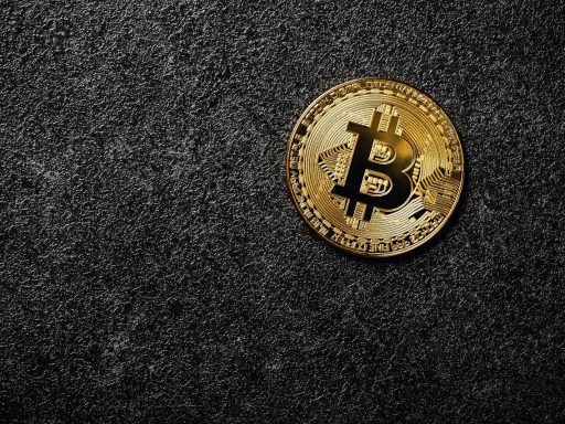 Bitcoin koers stijgt, maar beleggers blijven voorzichtig