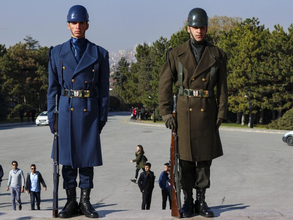 Paraguayaanse overheid start Bitcoin mining met in beslag genomen apparatuur