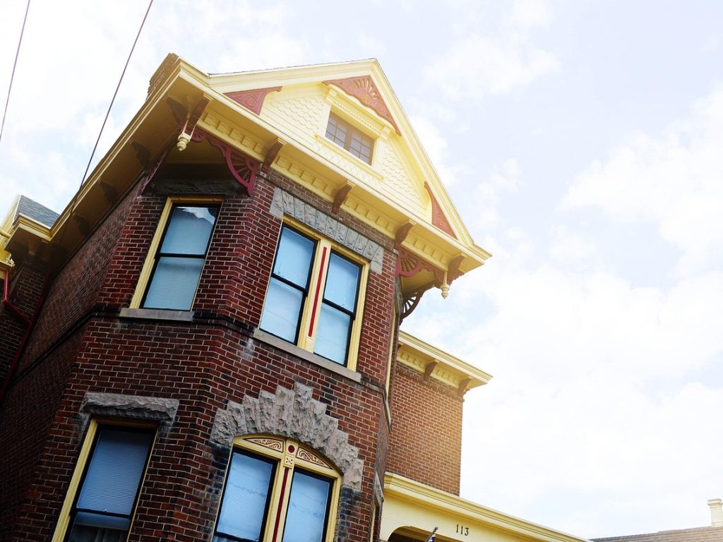 senator lummis bespreekt toekomst van cryptomarkt met cftc