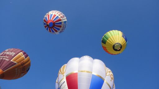 Bitcoin koers onder druk door stijgende olieprijzen en geopolitieke spanningen