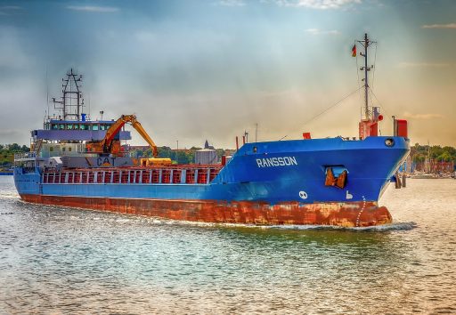 Ernstige aanval op vrachtschip in Bab el-Mandeb met dodelijke slachtoffers