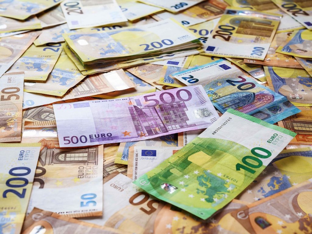 Fed-bestuurder Hammack pleit voor renteverhoging ondanks afkoeling van inflatie