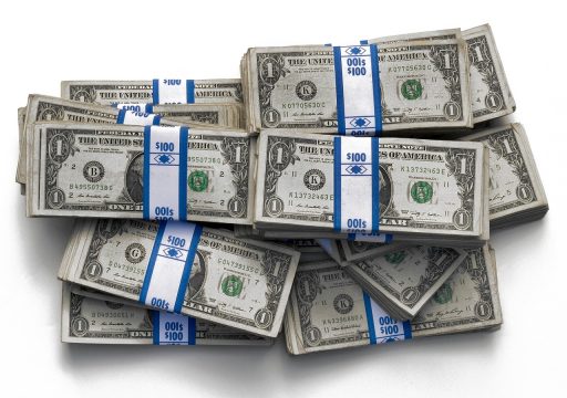 Standard Chartered stelt koersdoel van 28 dollar voor XRP in 2030