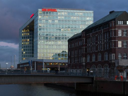 tether boekt miljardenwinst ondanks halvering van reservebuffer