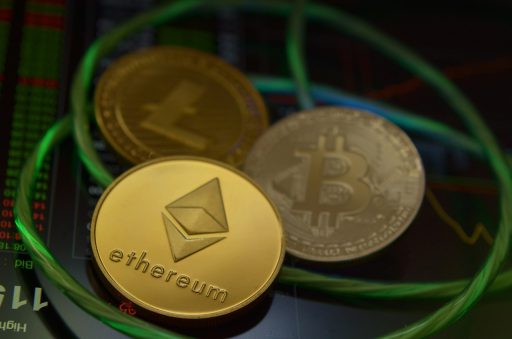 Ethereum viert elf jaar, maar koers blijft achter