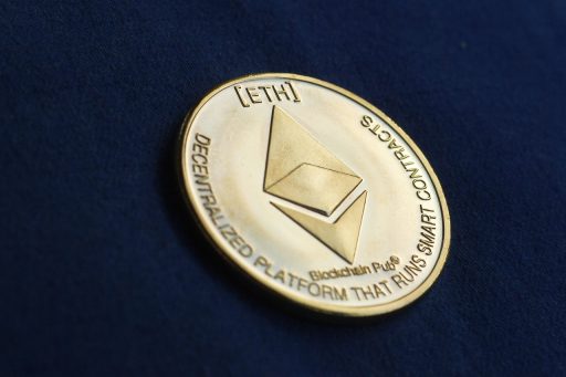 Ethereum upgrade Glamsterdam uitgesteld terwijl Bitmine ETH aankopen vergroot